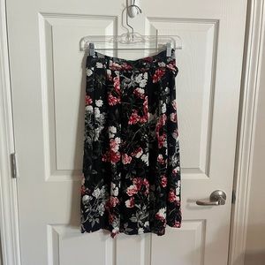 Banana Republic Pleated Dark Floral Skirt